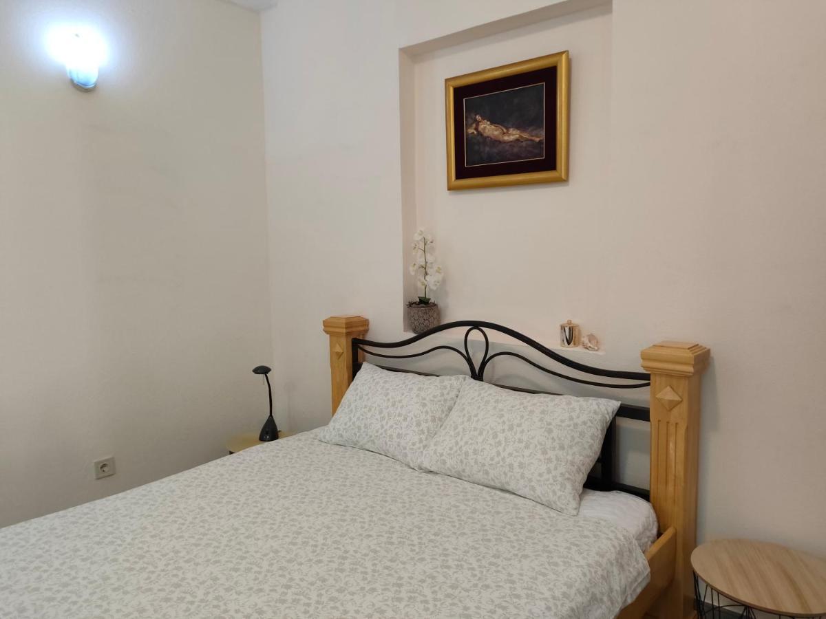 Studio Apartman Rea Kotor Exterior photo